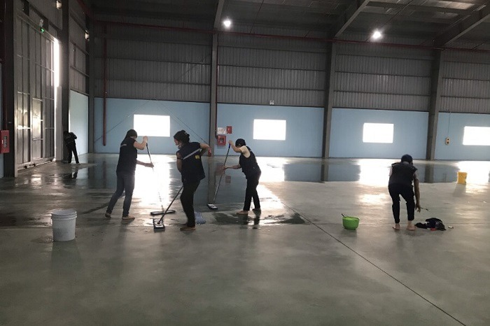 Dịch vụ vệ sinh nhà xưởng với đa dạng hạng mục cần thực hiện